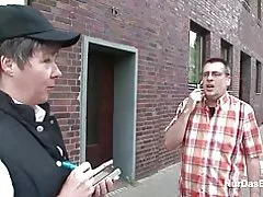 49yr hen almaeneg milf blewog yn hudo i fuck awyr agored